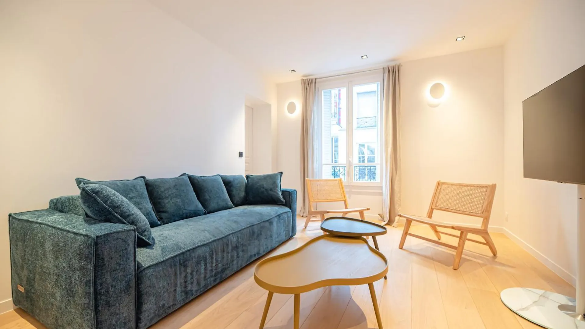 Wonderful Flat Center Of Apartman *